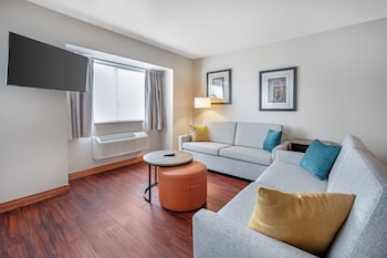 Suite, Multiple Beds, Non Smoking (Efficiency)