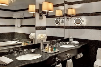 Executive Studio, 2 Queen Beds, Tower