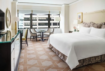 Suite, 1 Bedroom (Palace, King)
