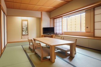 Japanese Room Non Smoking - Breakfast Included