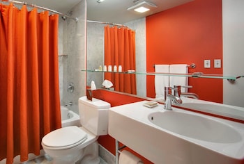 Superior Suite, 1 King Bed (Club King Suite)