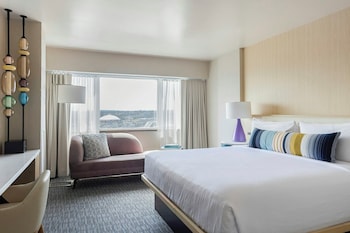 Room, 1 King Bed, Accessible