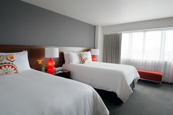 Executive Room, 2 Double Beds (Club Two Double)