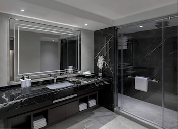 Presidential Suite, 1 Twin Bed