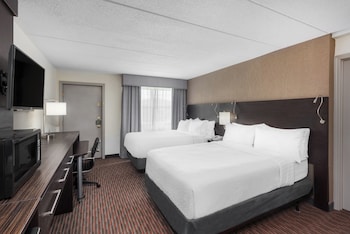 Family Room, Multiple Beds (Annex)