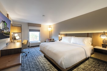 Standard Room, 1 King Bed