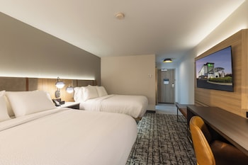Standard Room, 2 Queen Beds