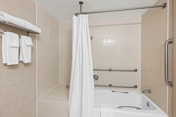 Standard Room, 2 Queen Beds, Accessible, Non Smoking