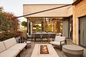 Grand Pavillion Penthouse