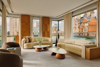 Knightsbridge Pavillion Penthouse