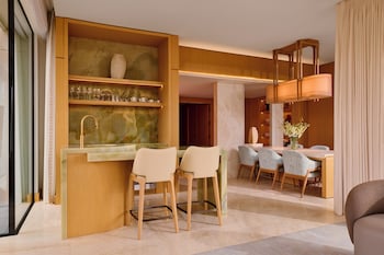 Knightsbridge Pavillion Penthouse