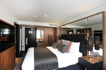 Premium Room, 1 King Bed