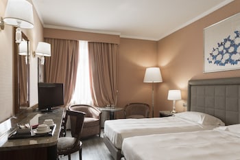 Classic Twin Room