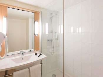 Standard Room, 2 Twin Beds