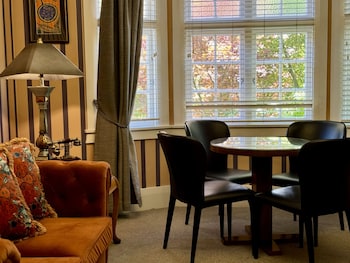 Premium Two Bedroom Suite (In Adjacent Building)