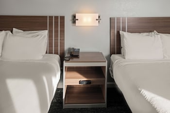 Room, 2 Queen Beds