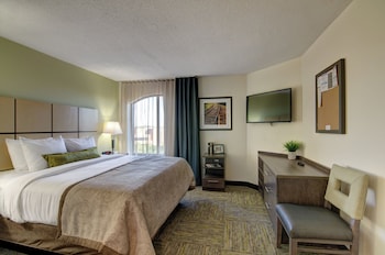 Studio Suite, 1 King Bed, Accessible (Communication, Accessible Tub)