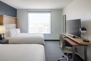 Suite, 1 Bedroom (Hearing Accessible)