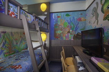Family Room, Multiple Beds