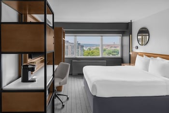 Executive Room, 1 King Bed