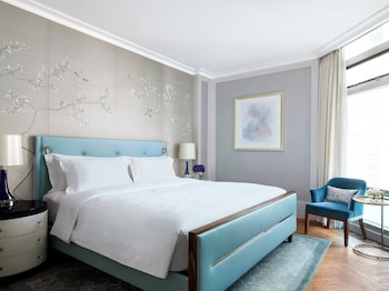 Club Executive One-Bedroom Suite Twin