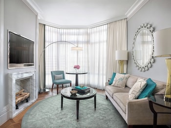 Family Suite (With Sofa Bed)
