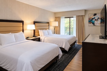Standard Room, 2 Queen Beds, Accessible (Mobility)