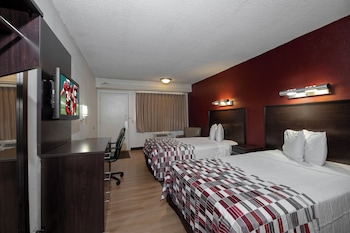 Standard Room, 2 Double Beds (Smoke Free)
