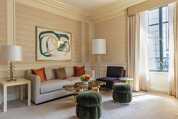 Suite, 1 Bedroom, City View (Fifth Avenue Suite, Butler Service)