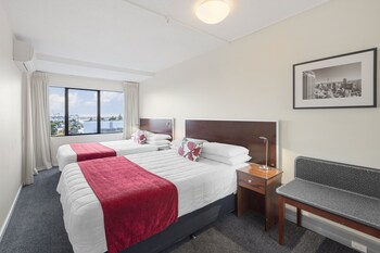 Two Bedroom Apartment with Full Facilities and Balcony
