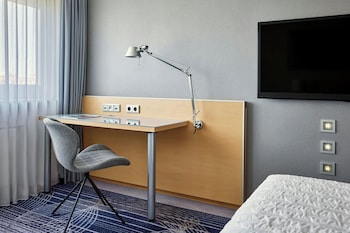 Superior Room, 1 Queen Bed