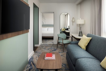 Junior Suite, 1 King Bed with Sofa bed