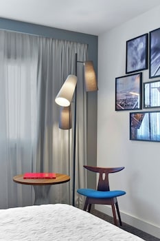 Room, 1 King Bed