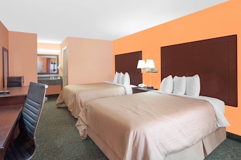Room, 2 Queen Beds, Non Smoking