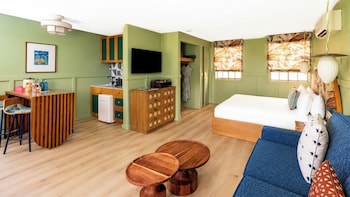 Studio, Multiple Beds (Pool House)