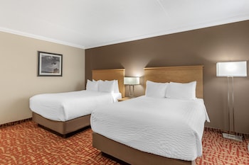 Standard Room, 2 Queen Beds, Non Smoking (Oversized Room)