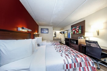 Deluxe Room, 2 Double Beds, Non Smoking, Refrigerator & Microwave