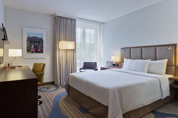 Standard Room, 1 Queen Bed