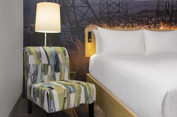 Standard Room, 2 Queen Beds, Non Smoking, Refrigerator & Microwave (Shower Only;Pet Friendly)