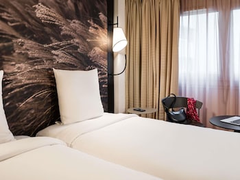 Classic Room, 2 Twin Beds, Bathtub