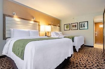 Room, 2 Queen Beds, Non Smoking (Upgrade)