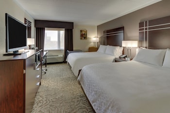 Standard Room, 2 Queen Beds, Accessible (Communications)