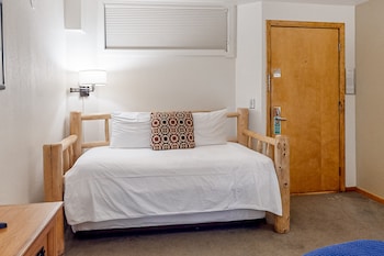 Room, Ground Floor