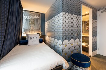 Small Room, 1 Single Bed