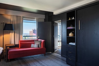 Room, 2 Queen Beds (Mobility Accessible, Roll-In Shower)