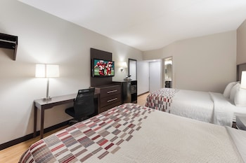 Deluxe Room, 2 Queen Beds, Non Smoking