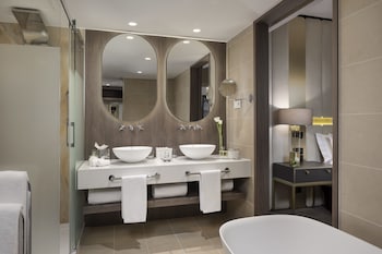 Suite (Castilla Suite The Level)