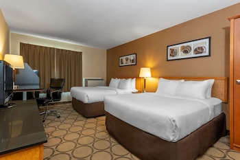 Standard Room, 2 Double Beds, Second Floor