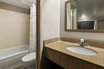 Deluxe Room, 2 Double Beds (Smoke Free)