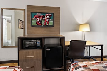 Deluxe Room, 2 Double Beds (Smoke Free)